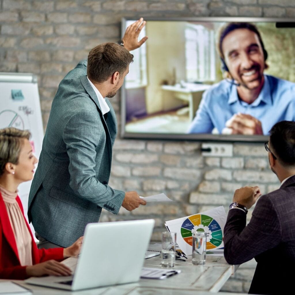 Creating Impactful Explainer Videos with Effective Project Briefs