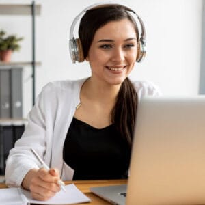 How to Create Effective Training Videos for Employees