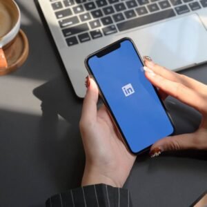 LinkedIn Short Form Video What You Need to Know (2025)